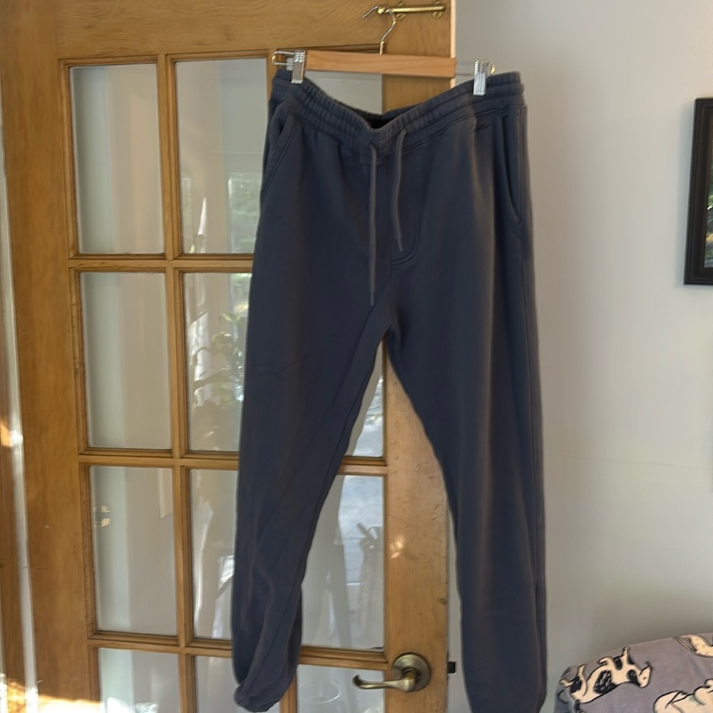 Like new Hollister blue sweatpants size xl